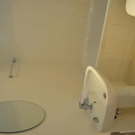 Economical 3 Bed 3 Bath At Napa Blue Appartamento Ayia Napa